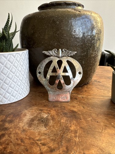 Vintage chrome enamel - /,