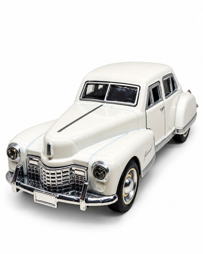 Vintage white fleetwood - white, fleetwood-style